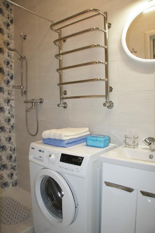 Apartment On Virmenska Street 2 利沃夫 外观 照片