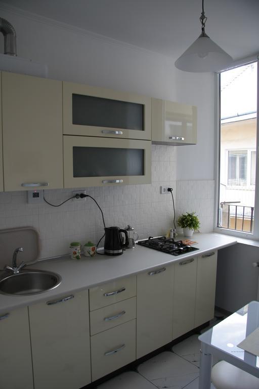 Apartment On Virmenska Street 2 利沃夫 外观 照片